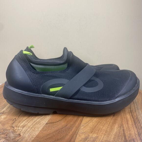 Oofos OOmg EeZee Low Shoes Mens Size 12 Black Green Slip On Recovery Comfort - Picture 1 of 8